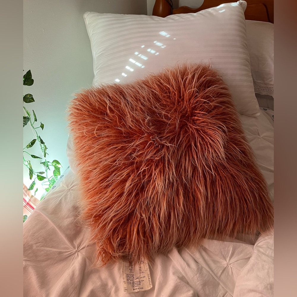 Shag Throw Apollo UO Home